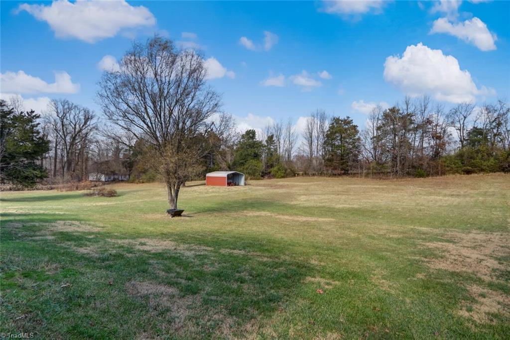 1520 Gibbs Road Reidsville, NC 27320 - Photo 25 of 30 Gallery Image 25