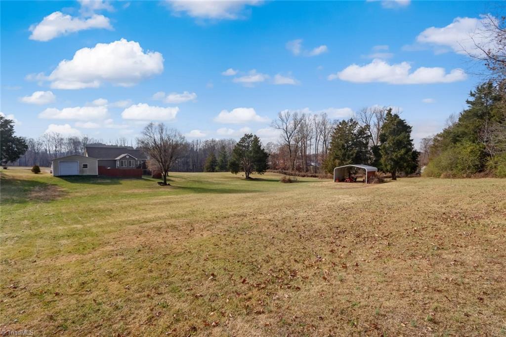 1520 Gibbs Road Reidsville, NC 27320 - Photo 26 of 30 Gallery Image 26