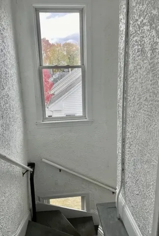 $2,650 | 7 Beacon Street, Unit 3, Attleboro, MA 02703