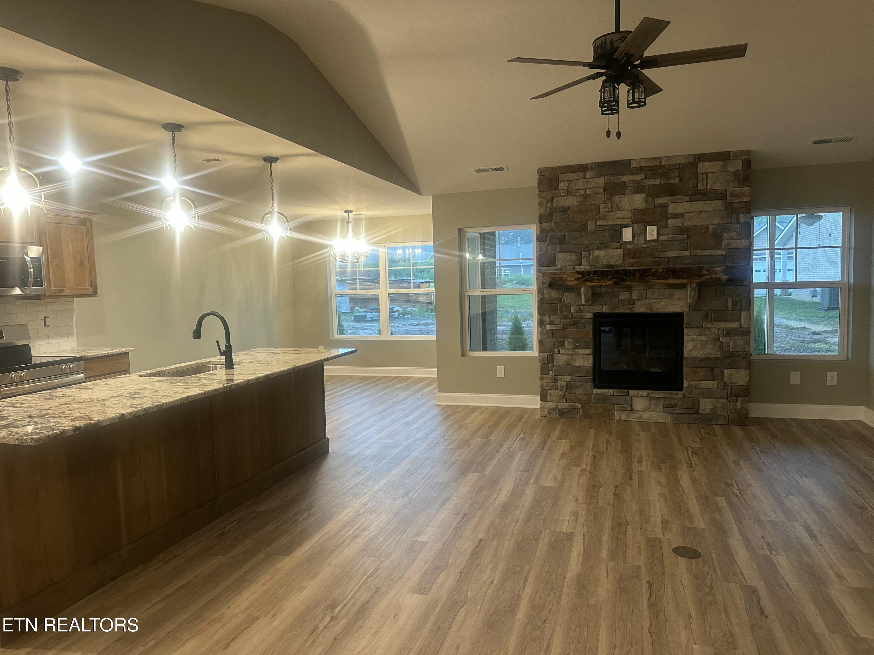 540 Henderson Road, Unit 134 Pigeon Forge, TN 37862 - Photo 27 of 53 IMG_3148