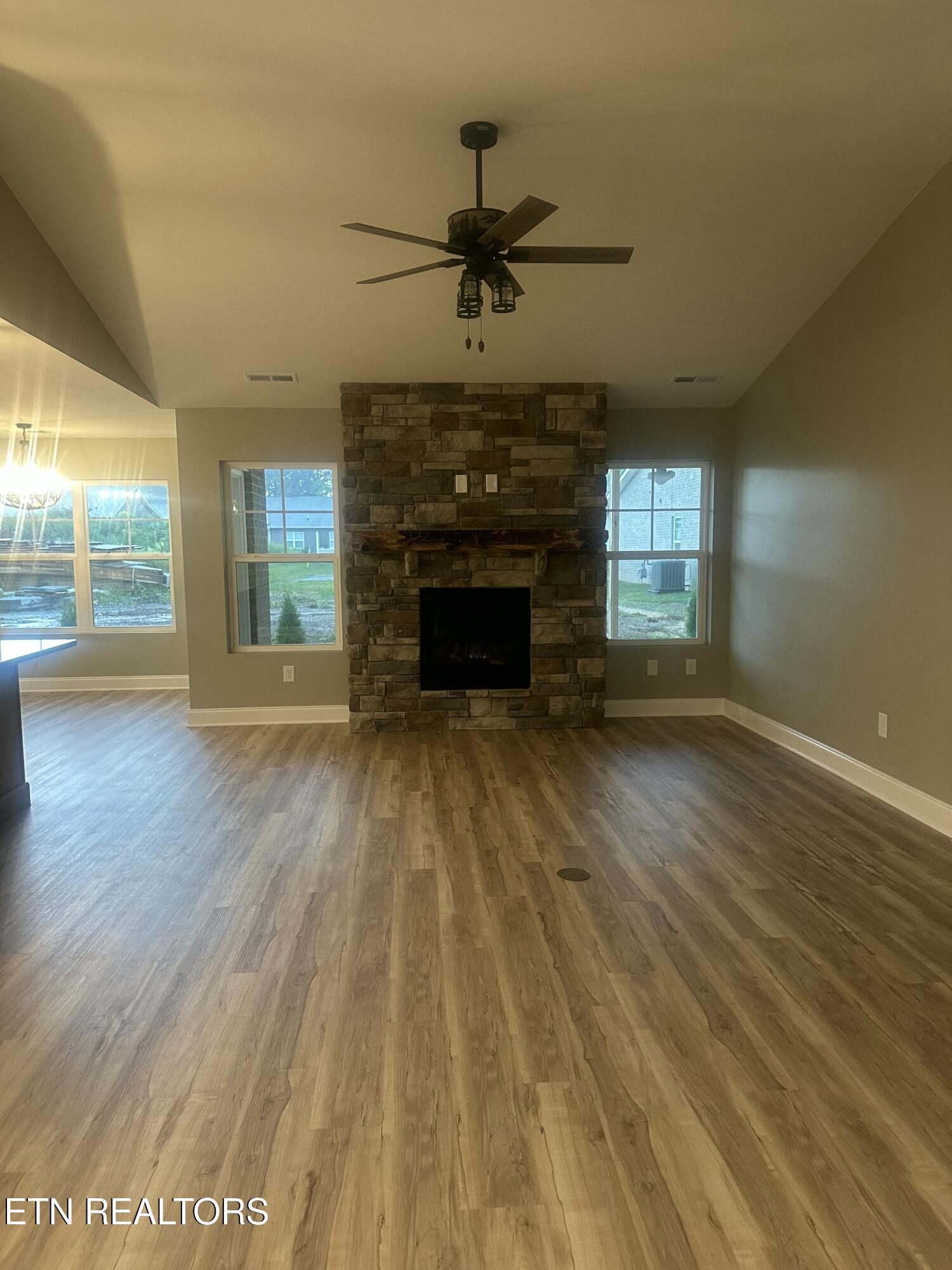 540 Henderson Road, Unit 134 Pigeon Forge, TN 37862 - Photo 28 of 53 IMG_3143