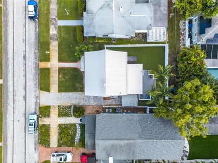 $699,900 | 480 28th Avenue North, St. Petersburg, FL 33704