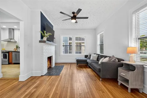 $699,900 | 480 28th Avenue North, St. Petersburg, FL 33704