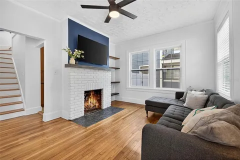 $699,900 | 480 28th Avenue North, St. Petersburg, FL 33704