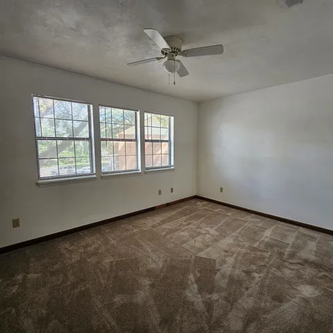 $1,050 | 1208 Hidden Place, Tallahassee, FL 32304