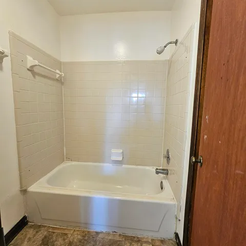 $1,050 | 1208 Hidden Place, Tallahassee, FL 32304