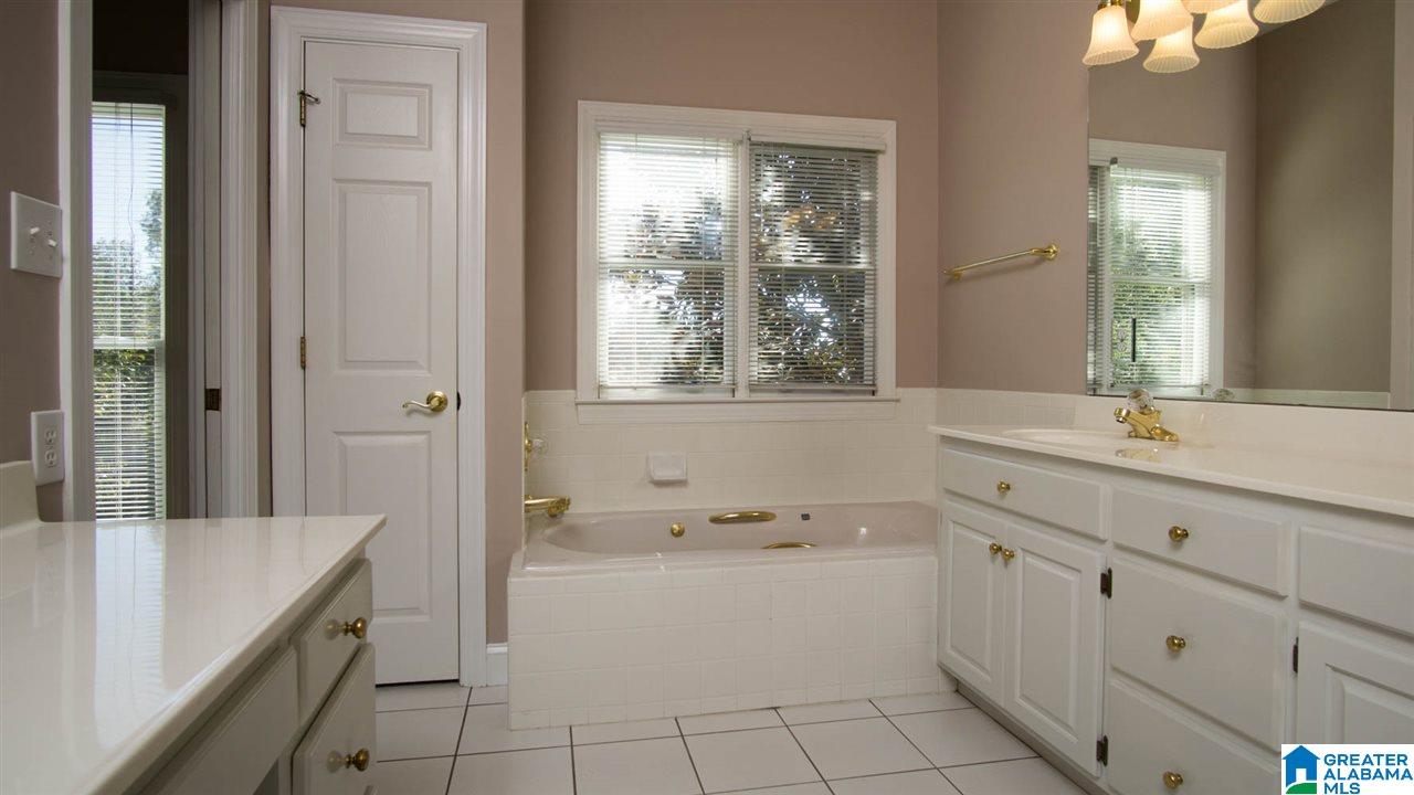 4503 South Shades Crest Road Helena, AL 35022 - Photo 21 of 34