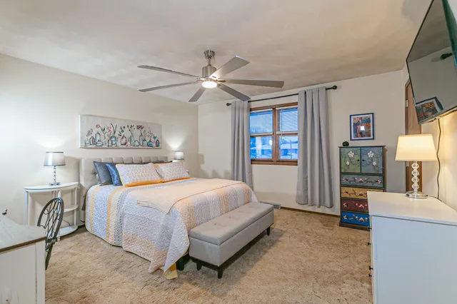 $194,500 | 720 South Westhaven Place, Unit F, Appleton, WI 54914