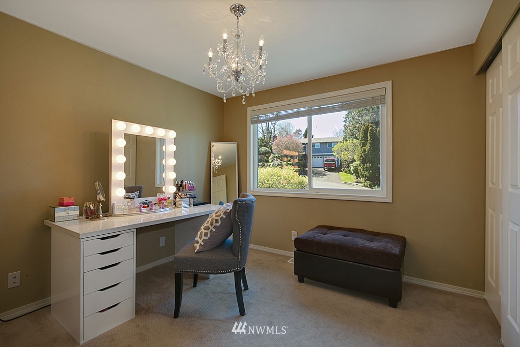 22023 5th Avenue West Bothell, WA 98021 - Photo 12 of 20