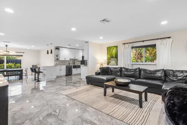 $1,575,000 | 2200 Southeast 9th Street, Pompano Beach, FL 33062