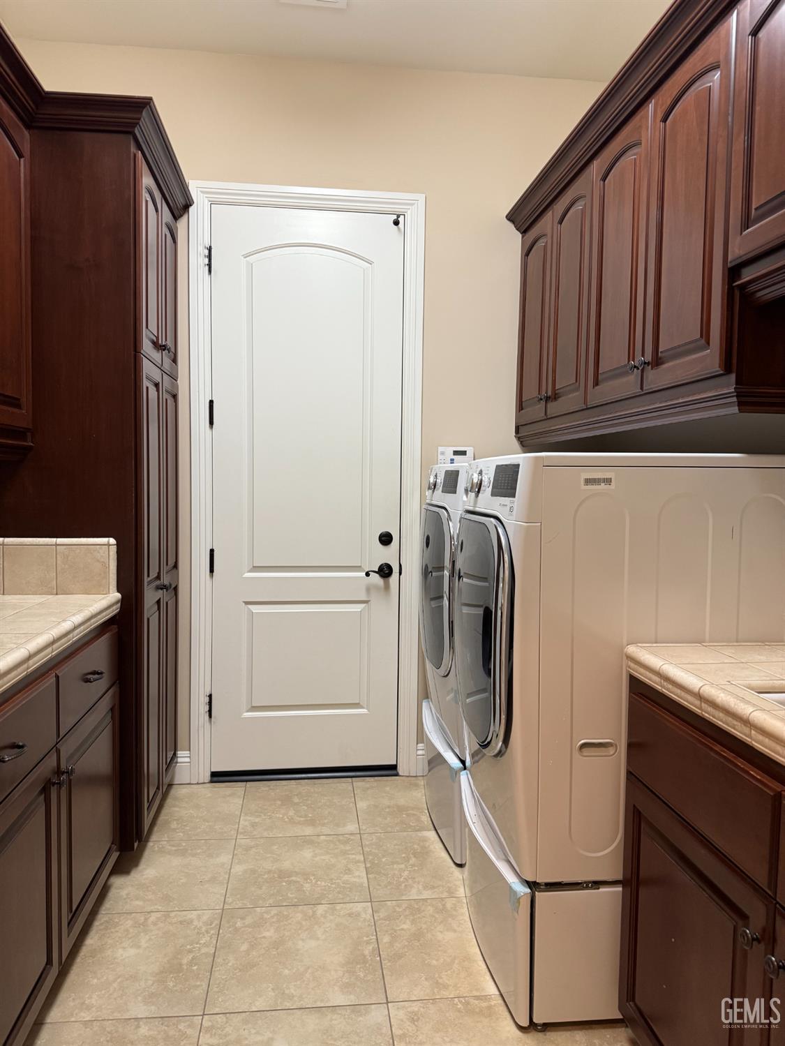 Undisclosed Address Bakersfield, CA 93311 - Photo 32 of 37