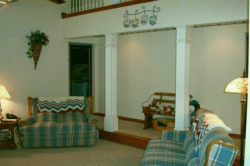 4555 Dutch Ridge Road Beaver, PA 15009 - Photo 3 of 8