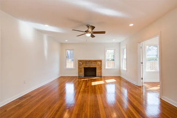 $2,299 | 2208 Blodgett Street, Unit 1, Houston, TX 77004