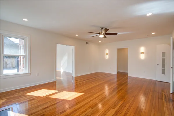 $2,399 | 2208 Blodgett Street, Unit 1, Houston, TX 77004