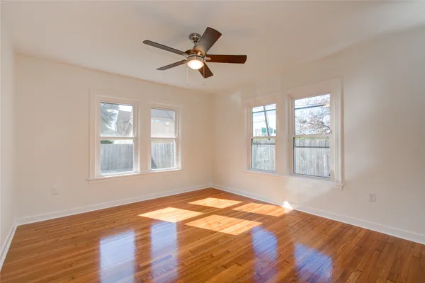 $2,399 | 2208 Blodgett Street, Unit 1, Houston, TX 77004