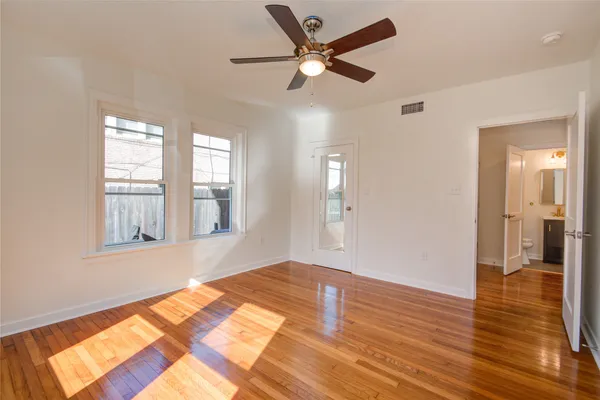 $2,399 | 2208 Blodgett Street, Unit 1, Houston, TX 77004