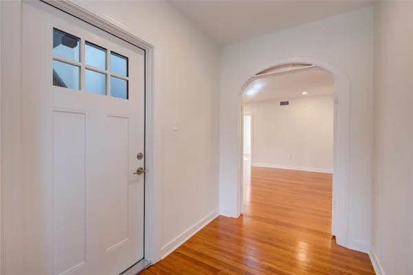 $2,299 | 2208 Blodgett Street, Unit 1, Houston, TX 77004