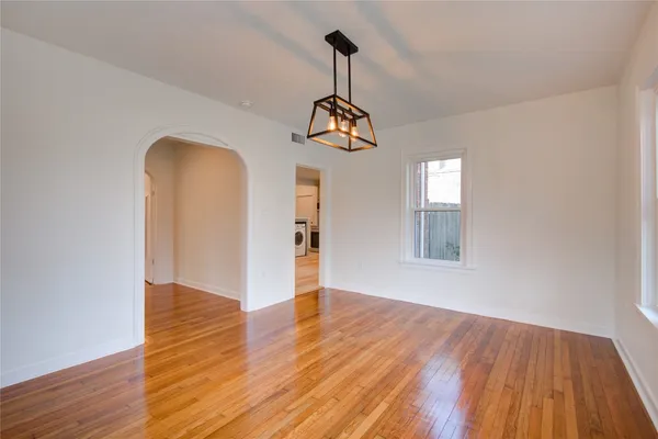 $2,299 | 2208 Blodgett Street, Unit 1, Houston, TX 77004