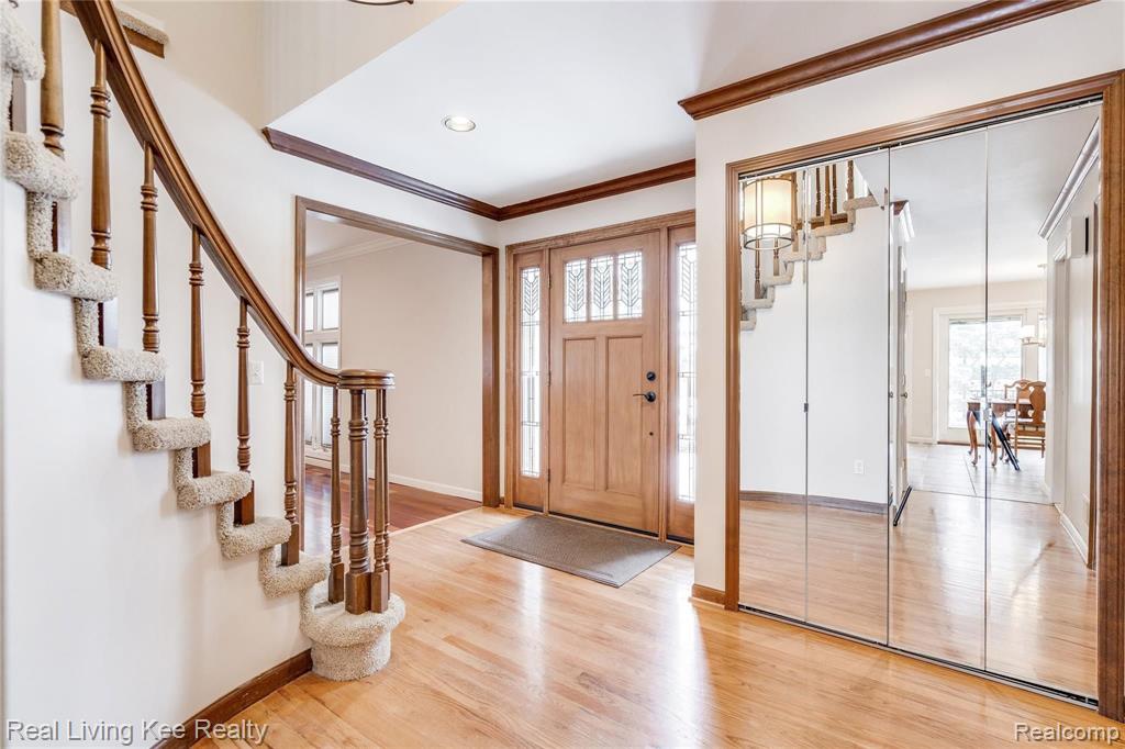 3473 Summit Ridge Drive Rochester Hills, MI 48306 - Photo 7 of 56
