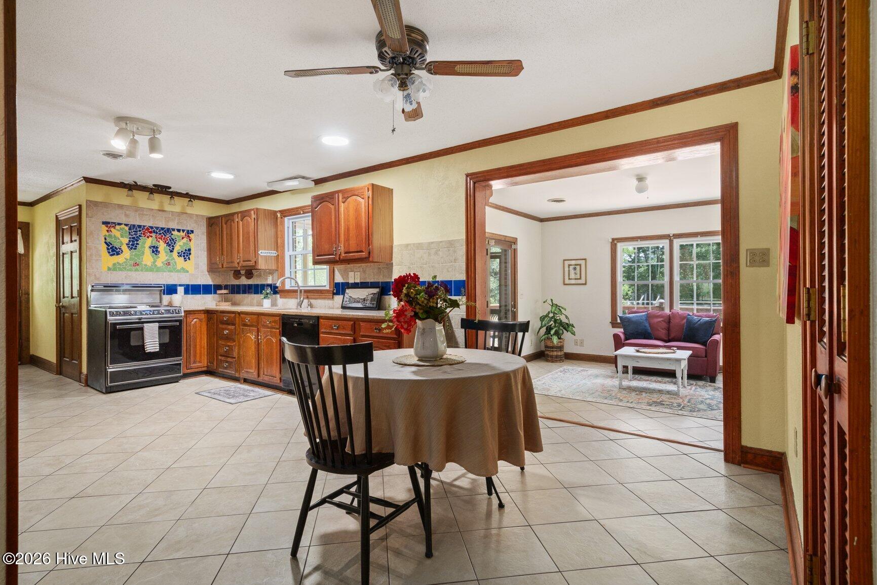 586 Northwoods Country Road Tarboro, NC 27886 - Photo 6 of 19 007-586NorthwoodsCountryRoad-Tarboro-NC-