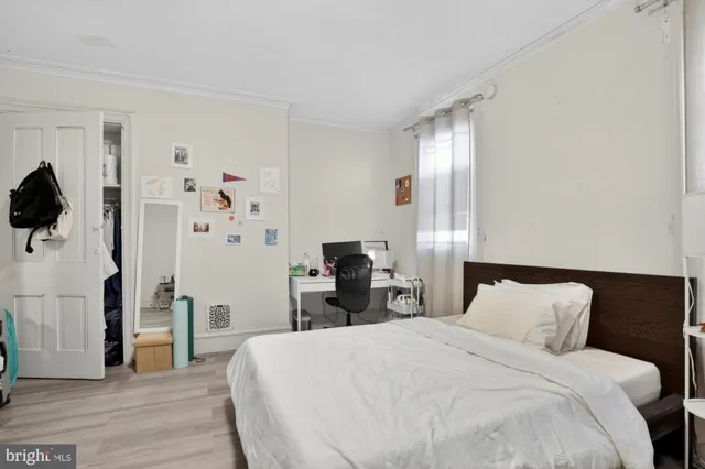 $6,660 | 4058 Irving Street, Philadelphia, PA 19104