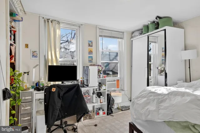 $6,660 | 4058 Irving Street, Philadelphia, PA 19104