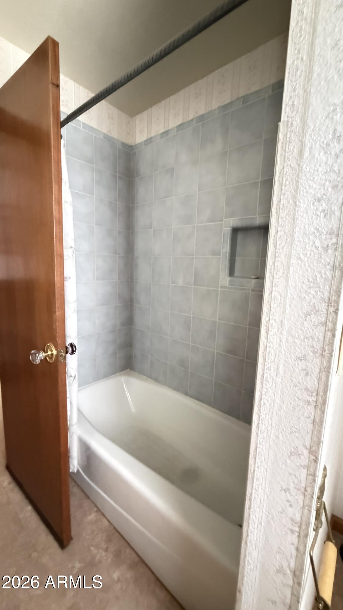 3765 East Montezuma Avenue Rimrock, AZ 86335 - Photo 20 of 31 Bathroom 2