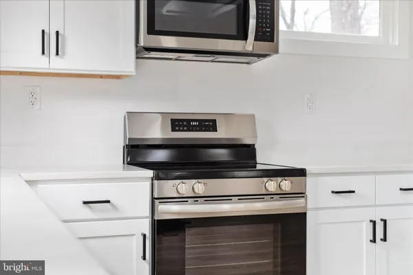 $334,900 | 139 Nez Perce Way, Chester Gap, VA 22623