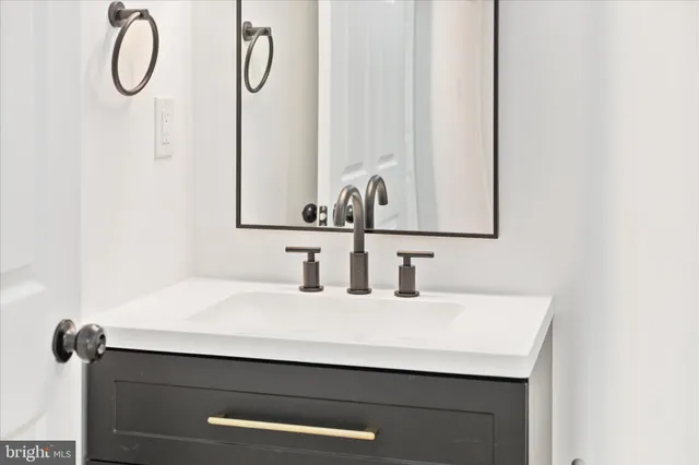 $350,000 | 139 Nez Perce Way, Chester Gap, VA 22623