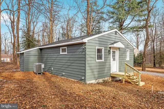 $350,000 | 139 Nez Perce Way, Chester Gap, VA 22623