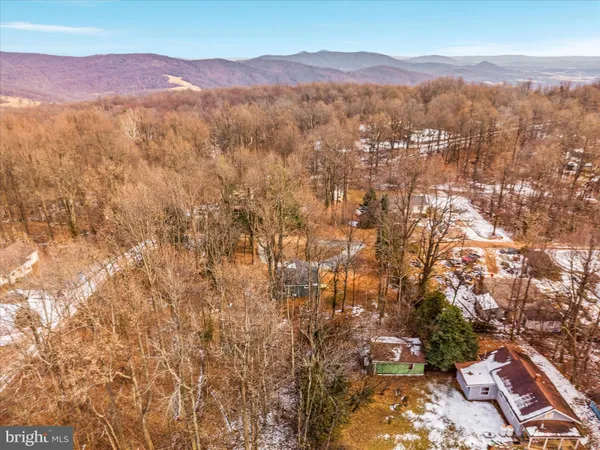 $334,900 | 139 Nez Perce Way, Chester Gap, VA 22623