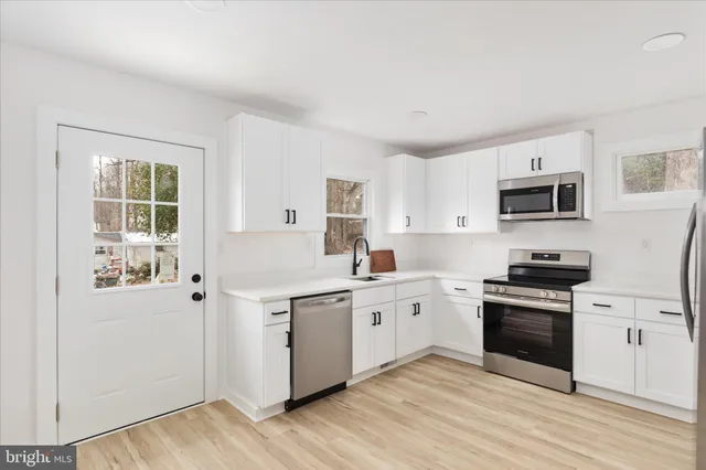 $350,000 | 139 Nez Perce Way, Chester Gap, VA 22623