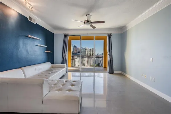 $3,400 | 345 Bayshore Boulevard, Unit 1402, Tampa, FL 33606
