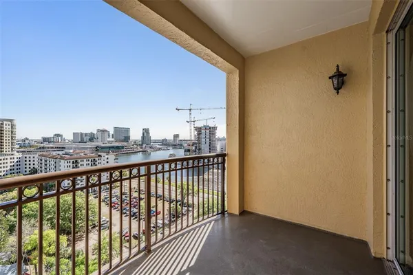 $3,400 | 345 Bayshore Boulevard, Unit 1402, Tampa, FL 33606