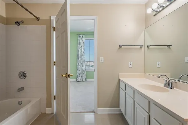 $3,400 | 345 Bayshore Boulevard, Unit 1402, Tampa, FL 33606