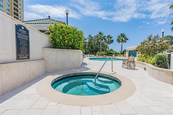 $3,400 | 345 Bayshore Boulevard, Unit 1402, Tampa, FL 33606