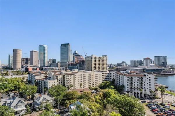 $3,400 | 345 Bayshore Boulevard, Unit 1402, Tampa, FL 33606
