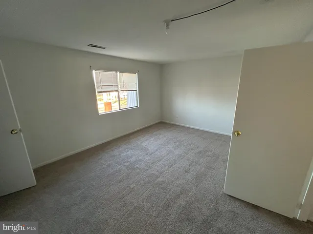 $1,500 | 885 North York Road, Unit 1B, Warminster, PA 18974