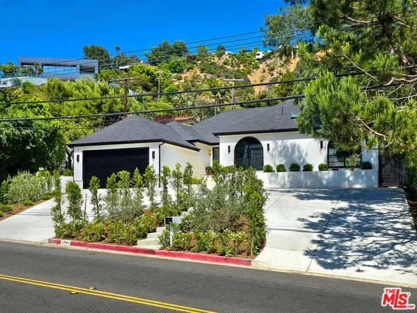 $18,900 | 2288 Coldwater Canyon Drive, Beverly Hills, CA 90210
