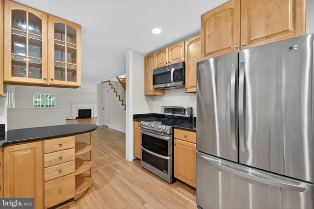 $1,100,000 | 45545 Lakeside Drive, Sterling, VA 20165