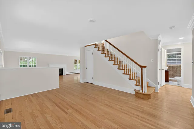 $1,100,000 | 45545 Lakeside Drive, Sterling, VA 20165