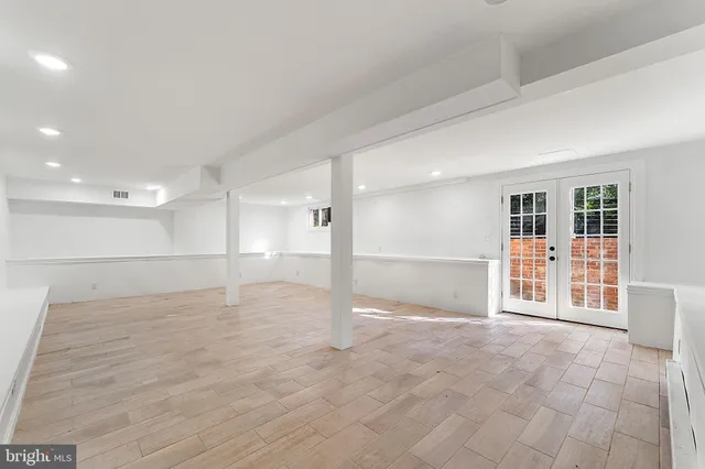 $1,100,000 | 45545 Lakeside Drive, Sterling, VA 20165