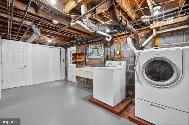 $1,100,000 | 45545 Lakeside Drive, Sterling, VA 20165