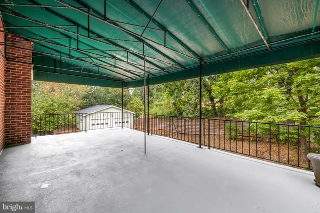 $1,100,000 | 45545 Lakeside Drive, Sterling, VA 20165