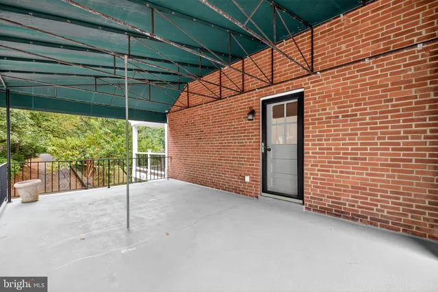 $1,100,000 | 45545 Lakeside Drive, Sterling, VA 20165