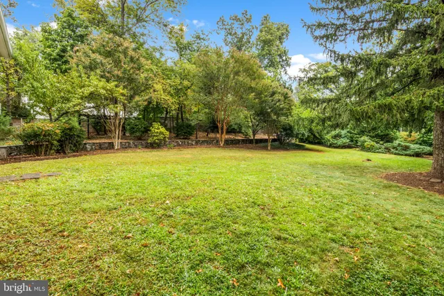$1,100,000 | 45545 Lakeside Drive, Sterling, VA 20165