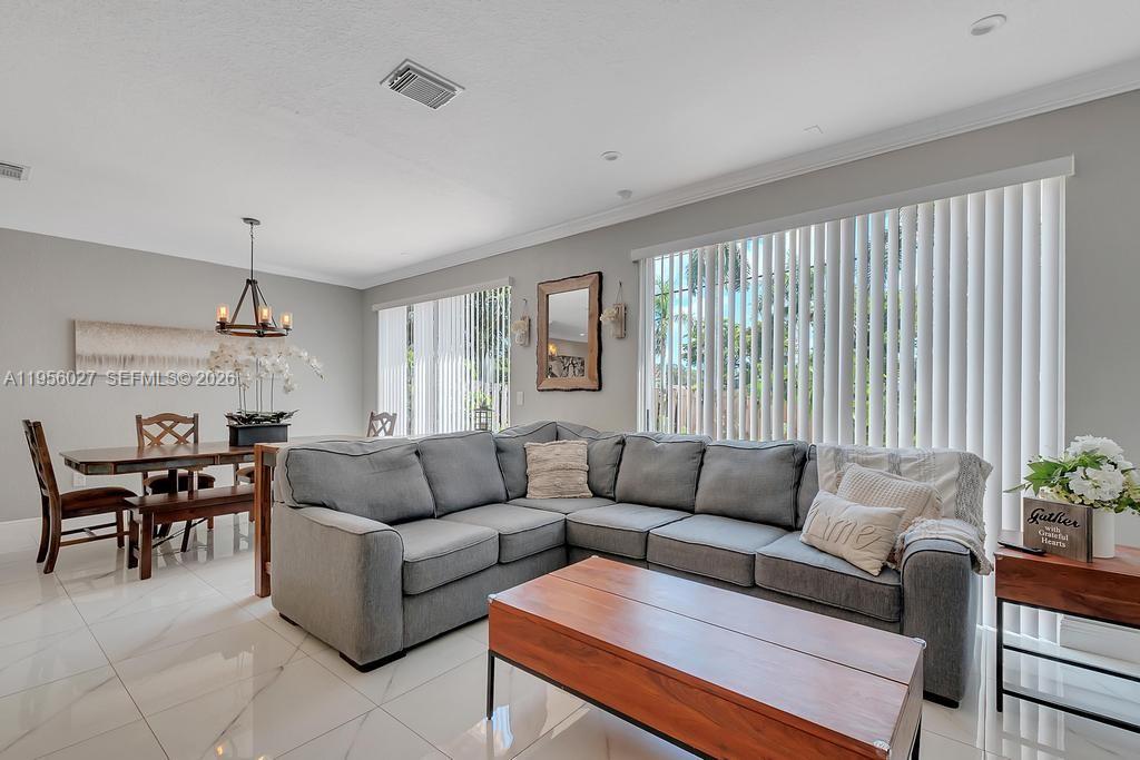 11751 Southwest 137th Place Miami, FL 33186 - Photo 12 of 25
