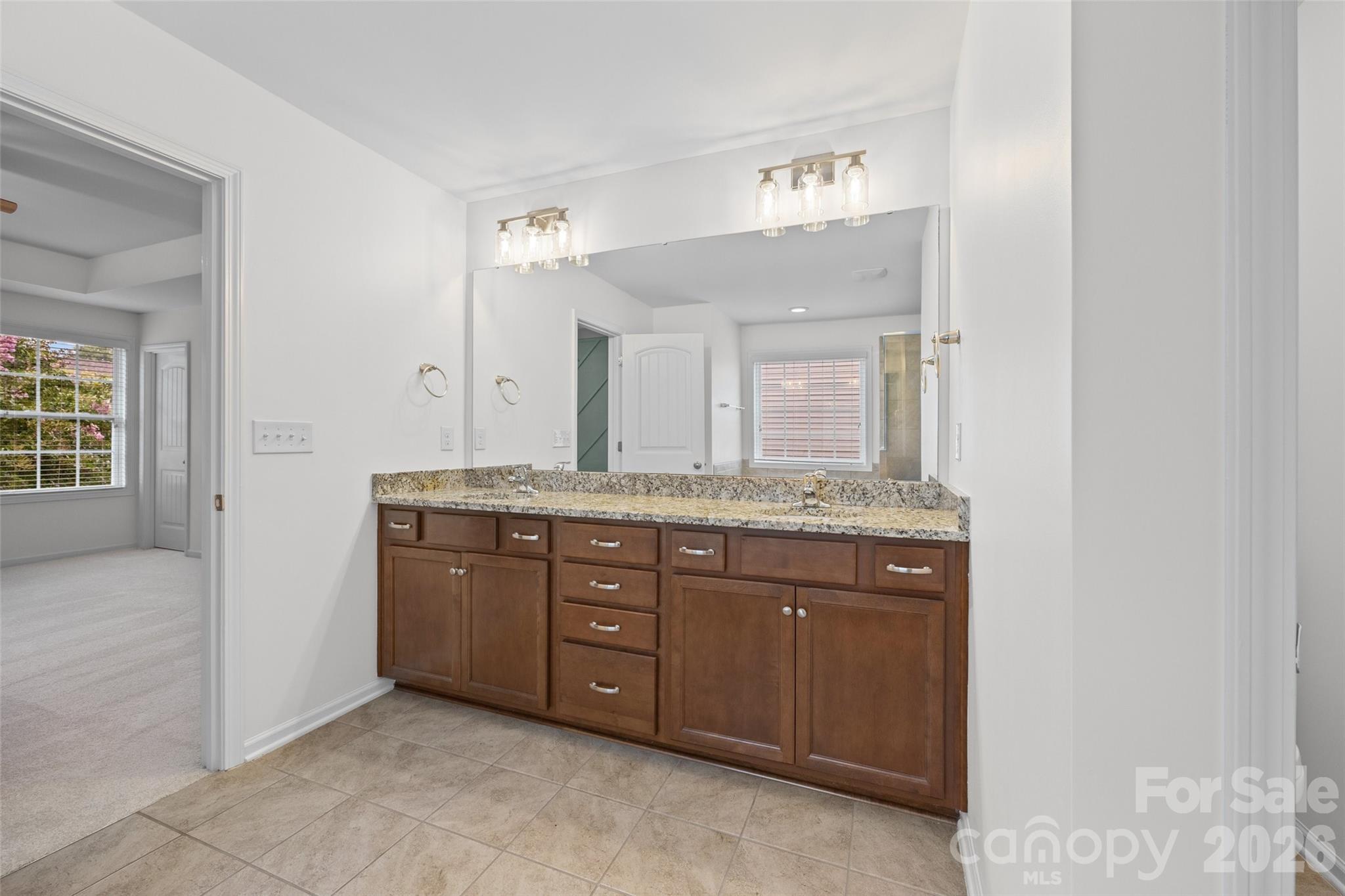 9233 Inverness Bay Road Charlotte, NC 28278 - Photo 32 of 48 Gallery Image 32