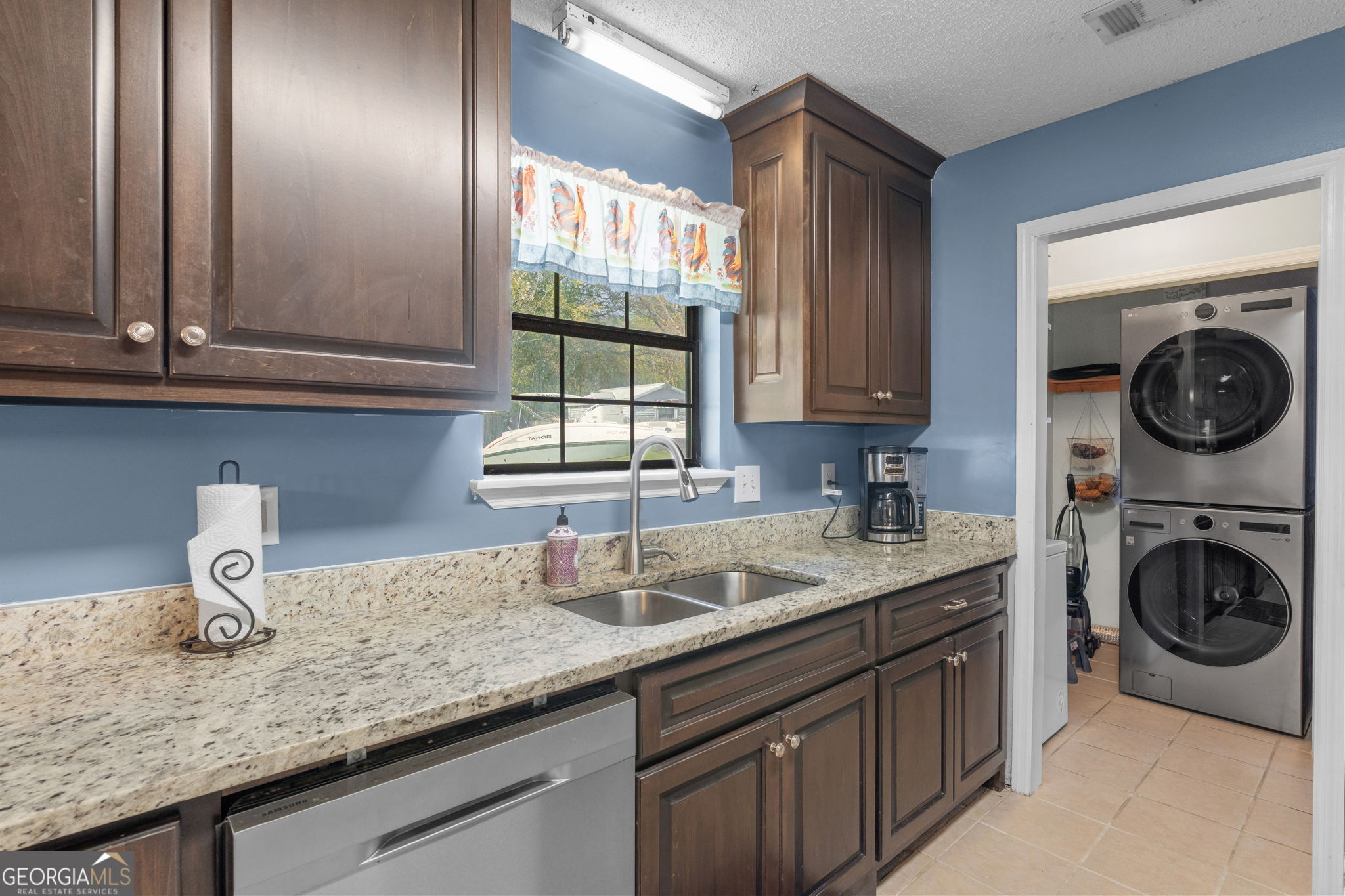 616 Shannon Ridge Drive Bonaire, GA 31005 - Photo 9 of 28