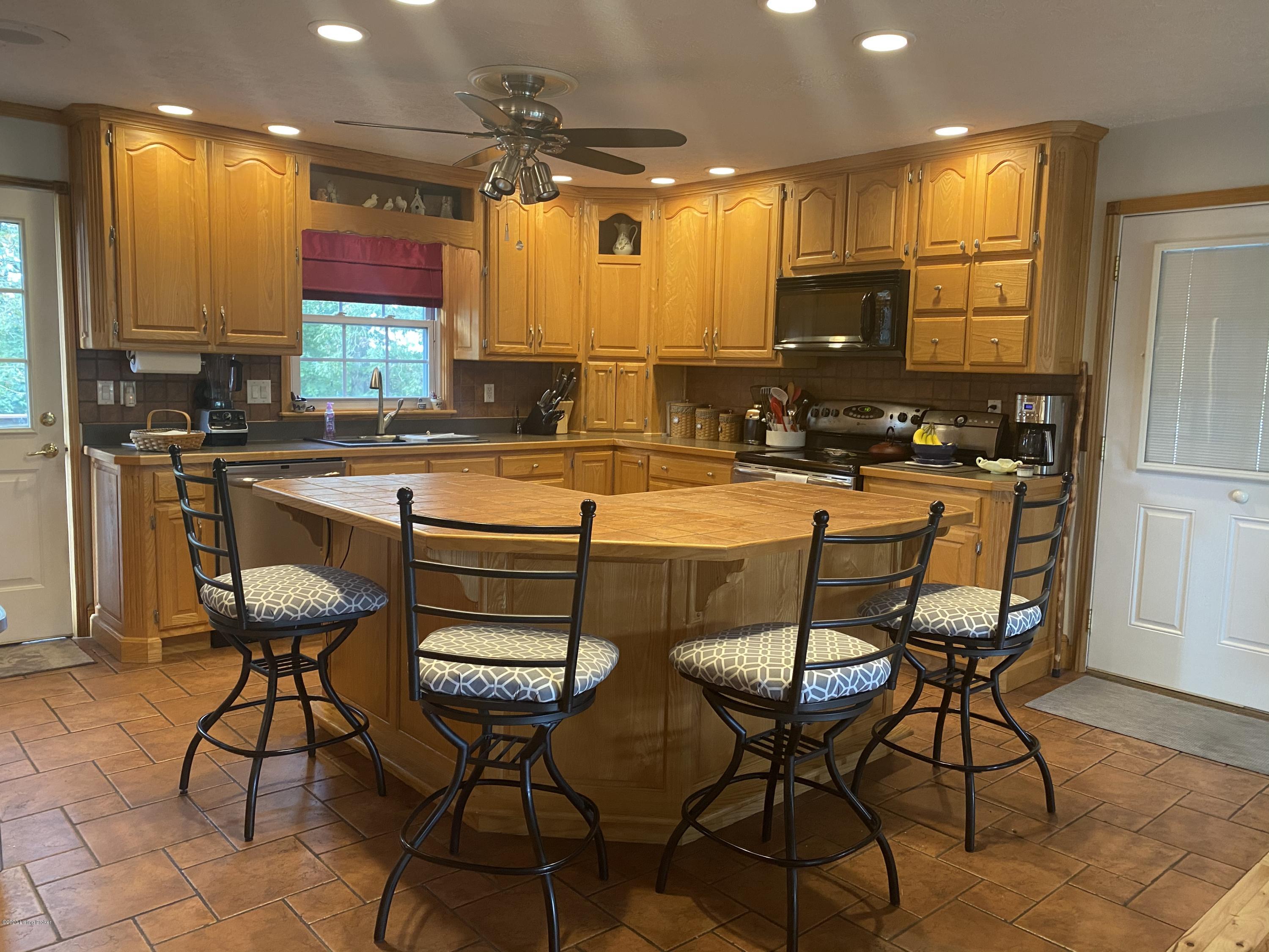 1865 Sunbeam Road Leitchfield, KY 42754 - Photo 65 of 78 113F156C-C3A3-471A-8315-A379863597E3